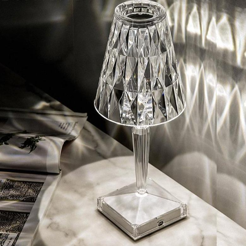 Lampe de table en verre diamant fascinante