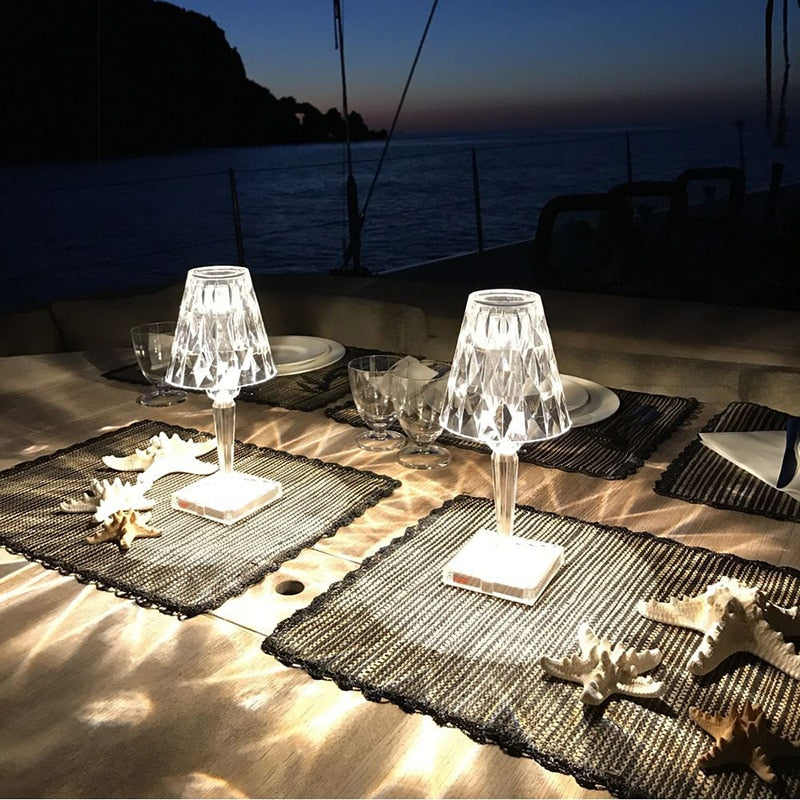 Lampe de table en verre diamant fascinante