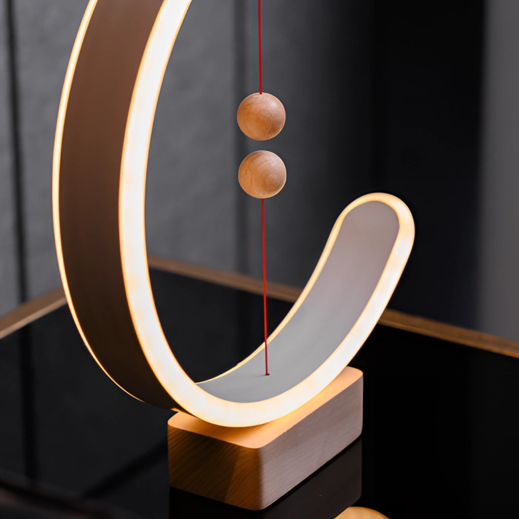 Lampe intérieure LED moderne avec interrupteurs magnétiques et éclairage en forme de lune