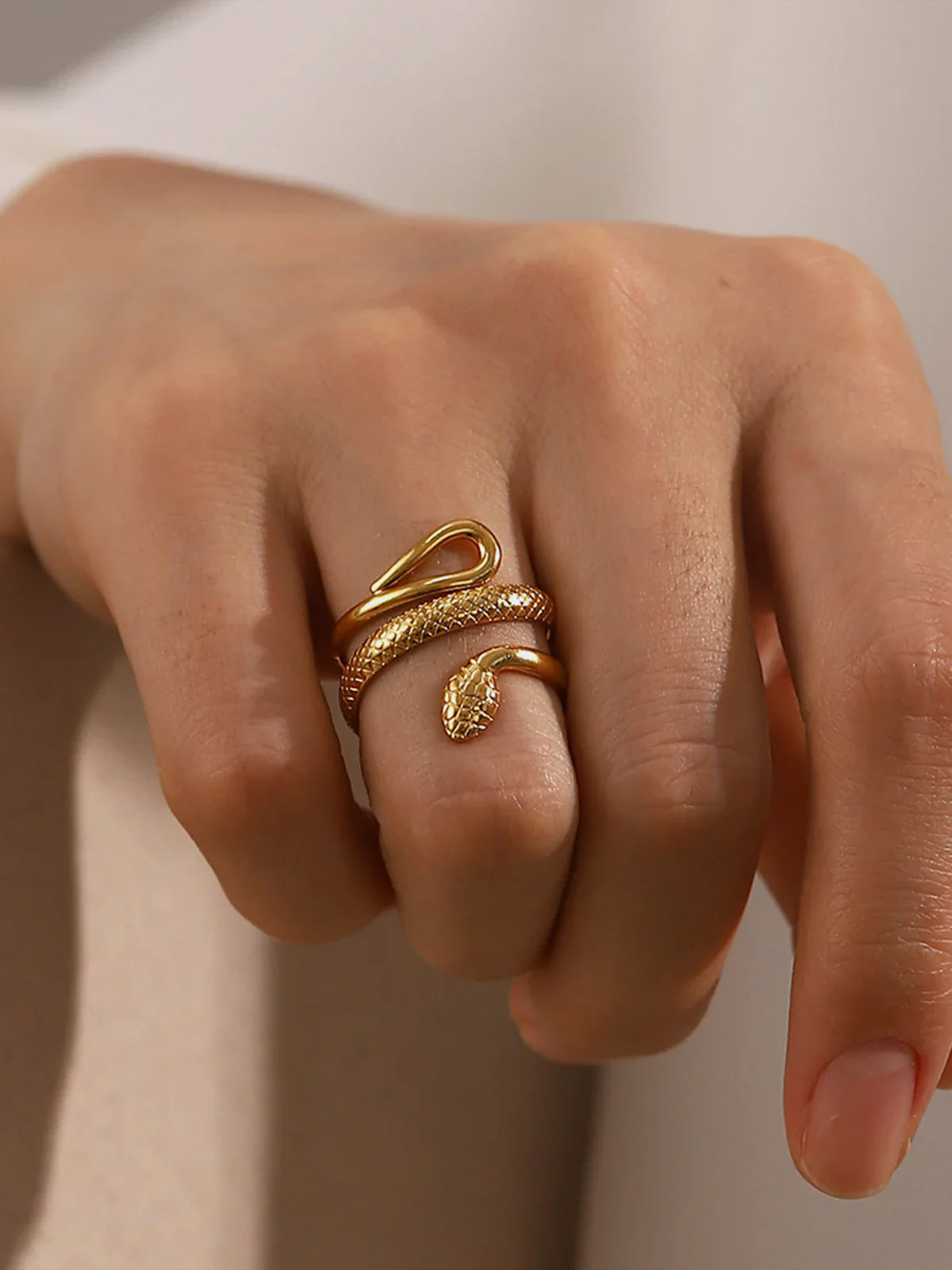 Bague Venin