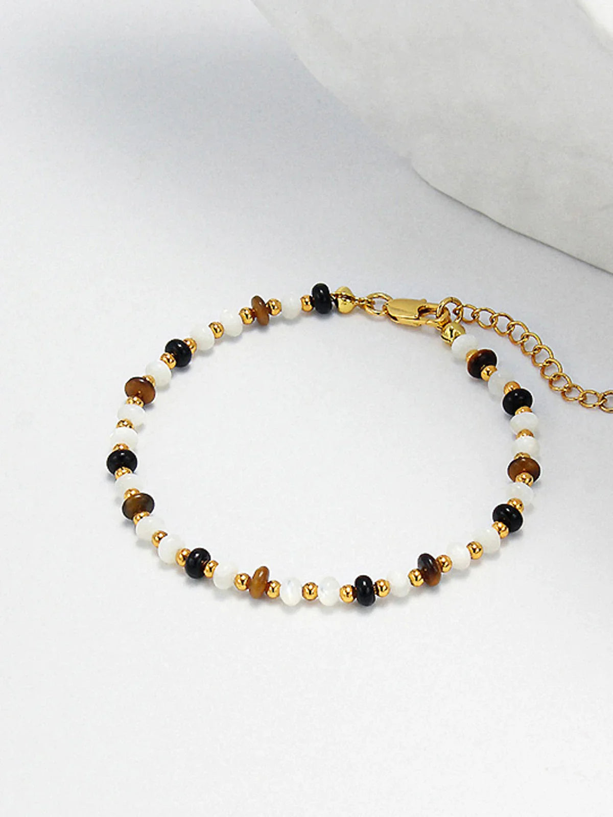 Bracelet en perles d'œil de tigre Cally