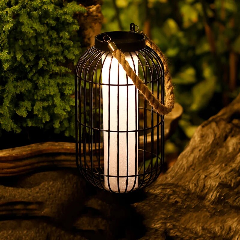 Lampe LED Solaire Emiel – Éclairage extérieur élégant et écologique