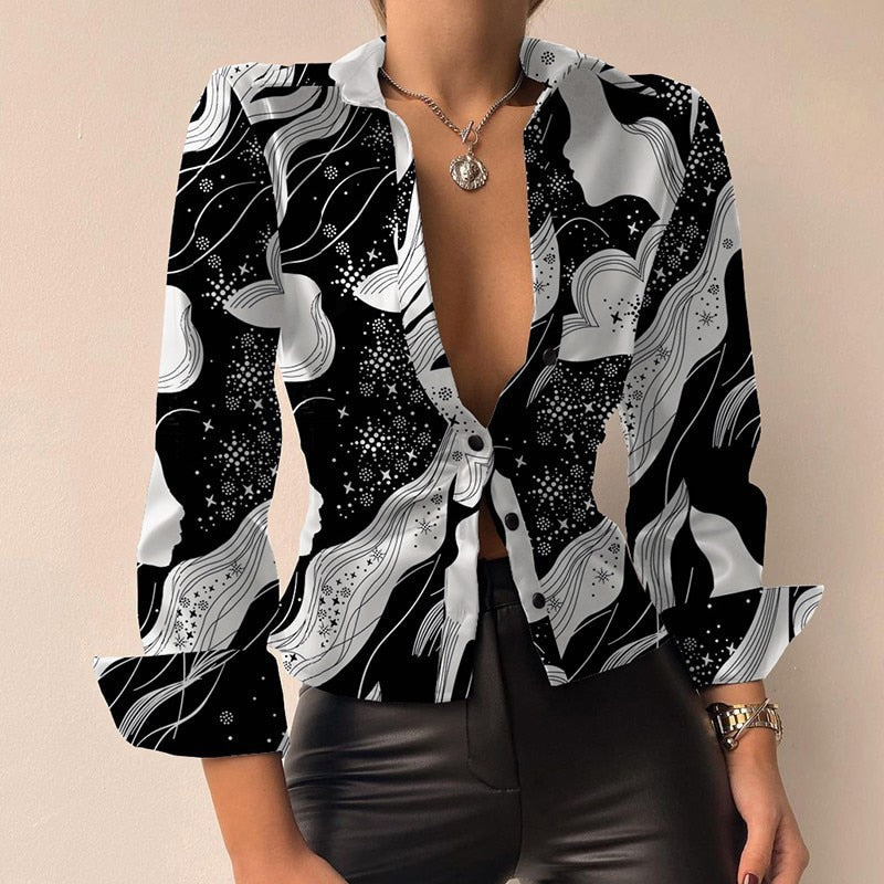 Silvia | Blouse en patchwork à manches longues en cuir PU à décolleté en V imprimé