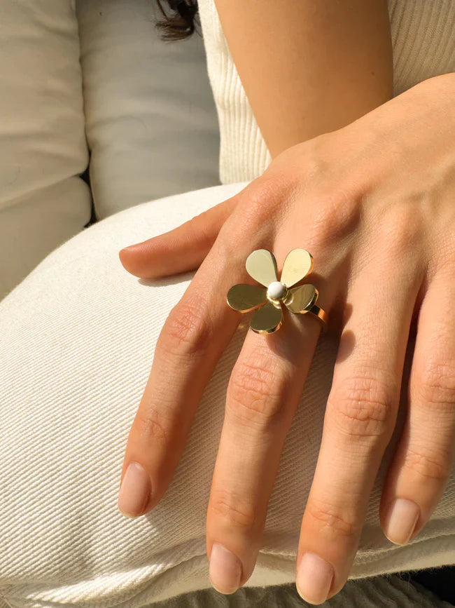 Bague Marguerite en Émail Doré Flora