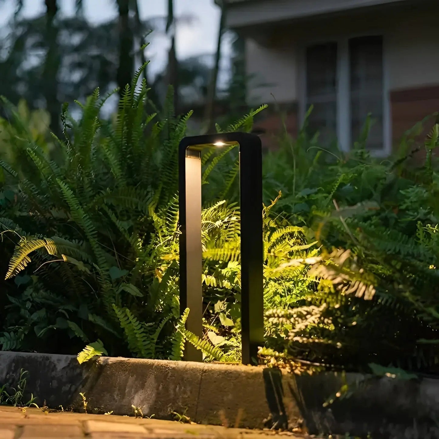 Lampe de jardin LED moderne - Design en aluminium élégant, durable, éclairage extérieur 15W