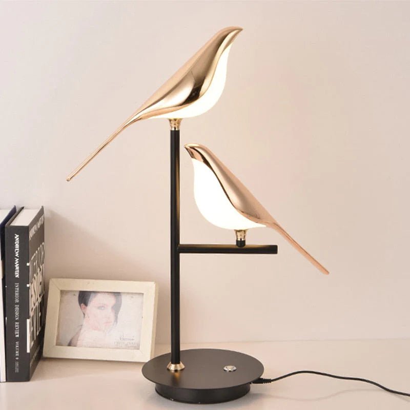 Lampe de table LED Osaka Vogel – Éclairage moderne élégant pour la maison, design post-moderne en or