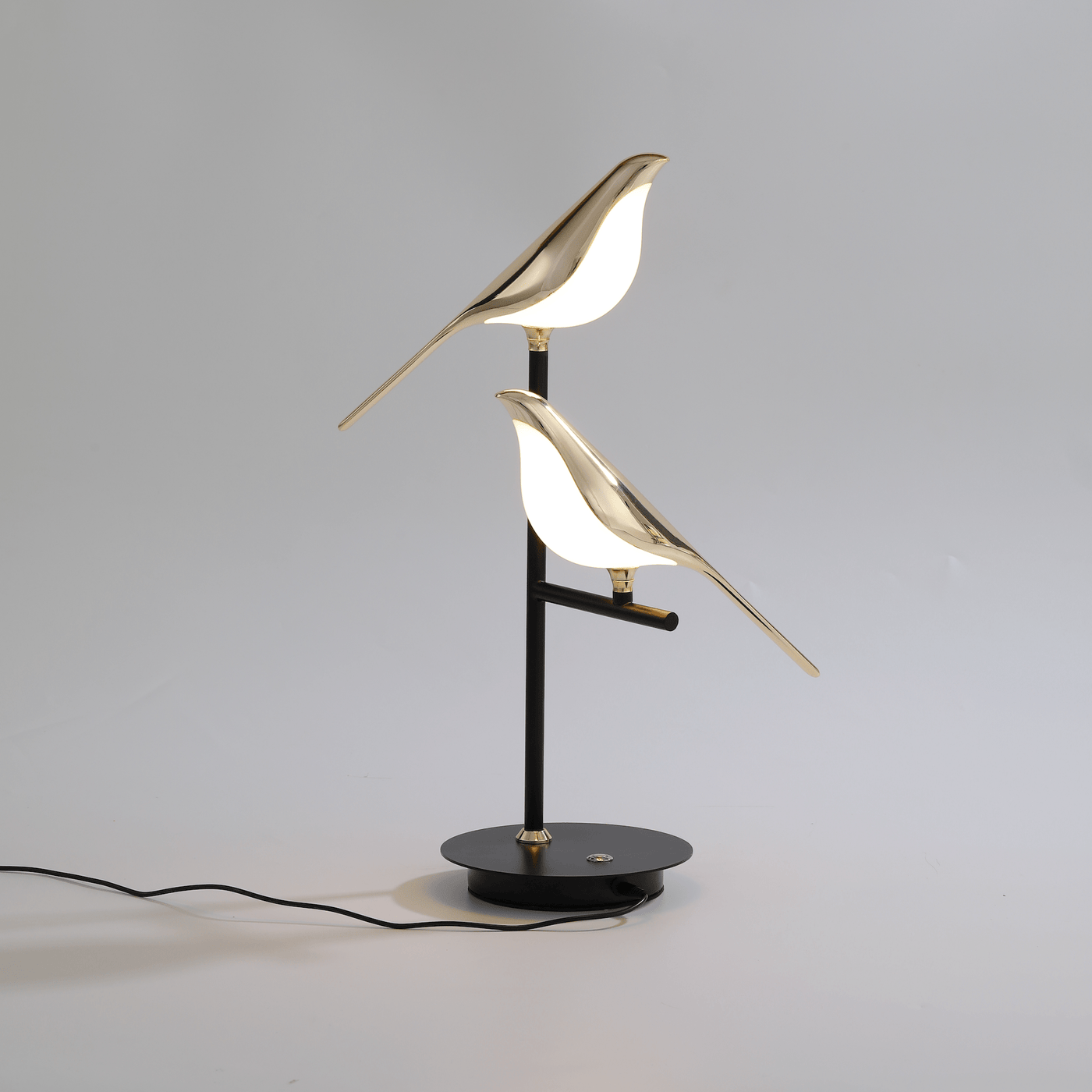 Lampe de table LED Osaka Vogel – Éclairage moderne élégant pour la maison, design post-moderne en or