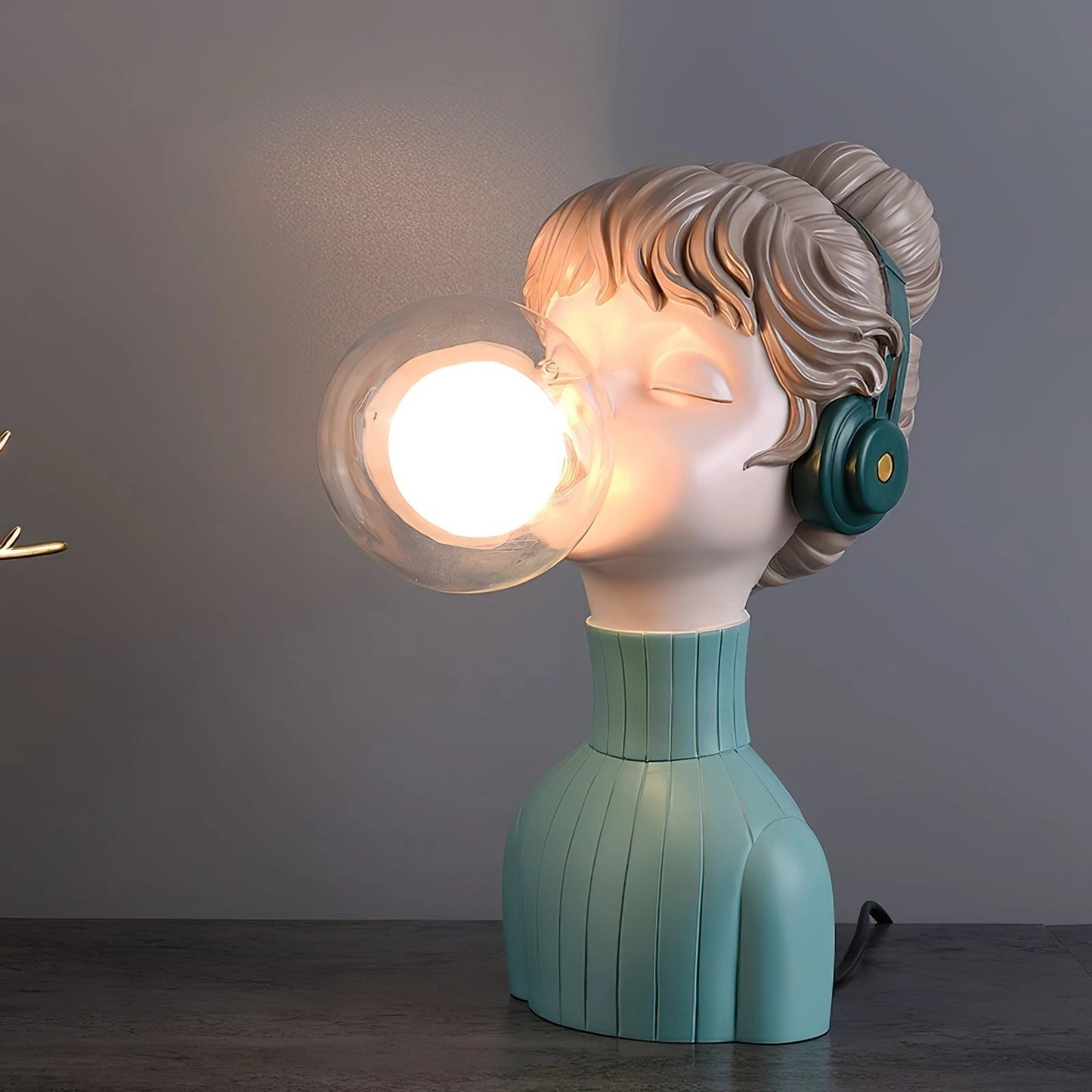 Lampe LED Bubble Gum Girl exclusive - Lumière décorative unique pour intérieurs modernes