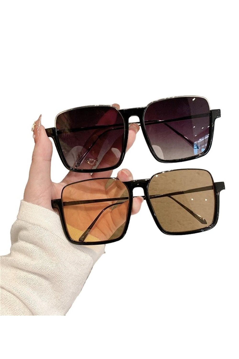 Lunettes de soleil carrées en métal Baddie