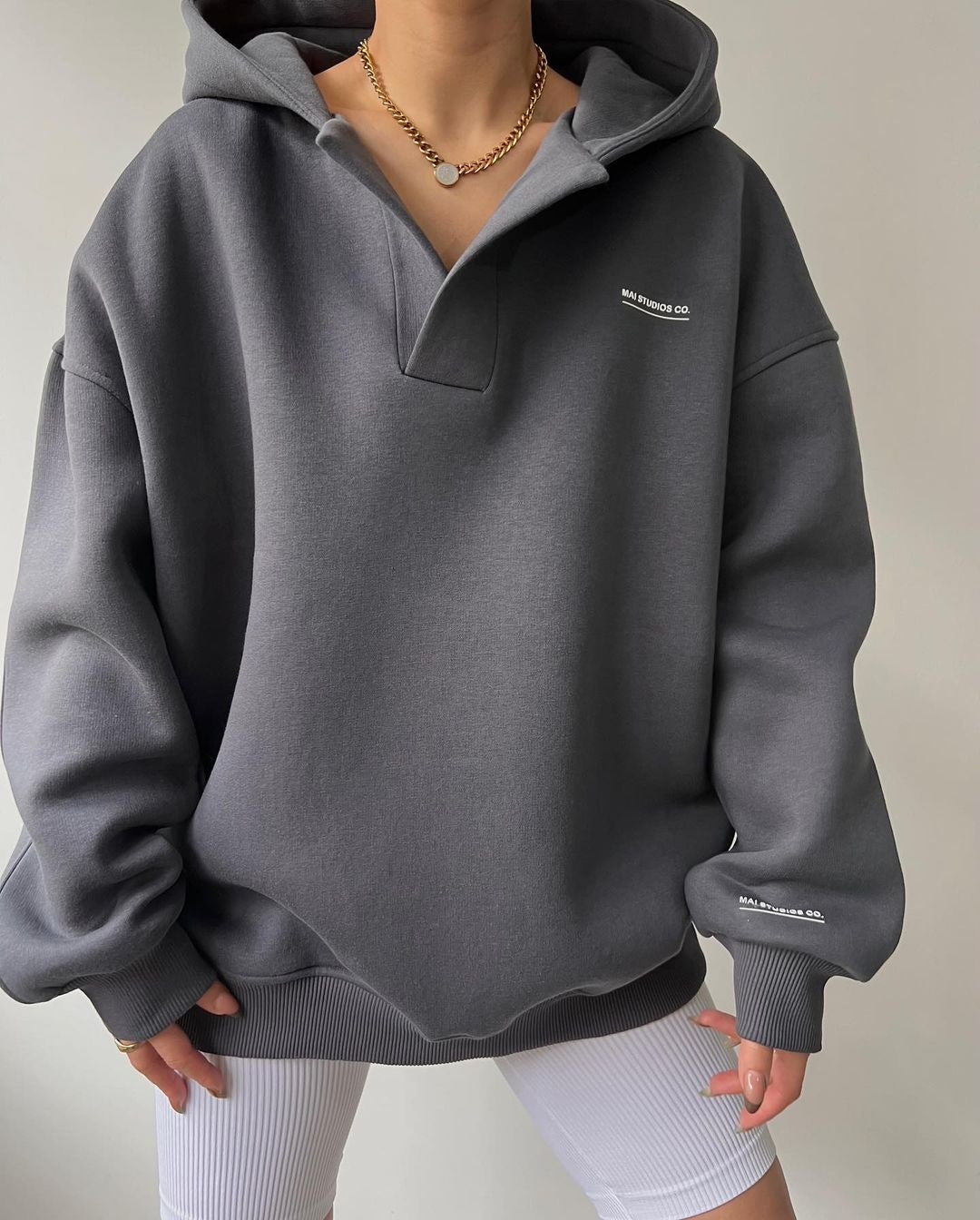 Sweat à capuche Lady Oversize - Look délicieux et moderne