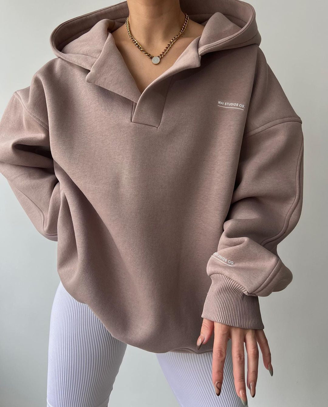 Sweat à capuche Lady Oversize - Look délicieux et moderne