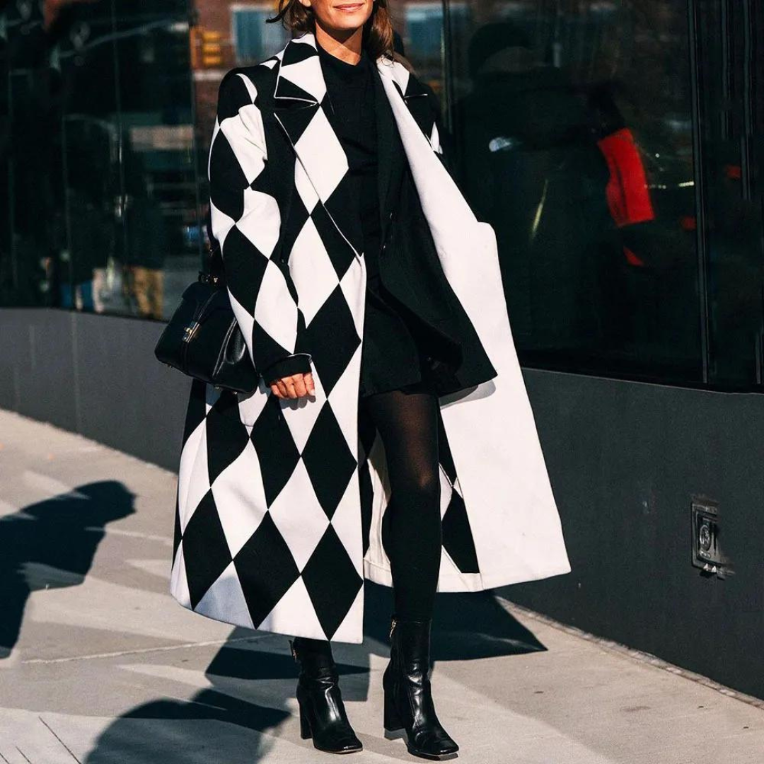 Veste de femmes longues élégantes en noir et blanc