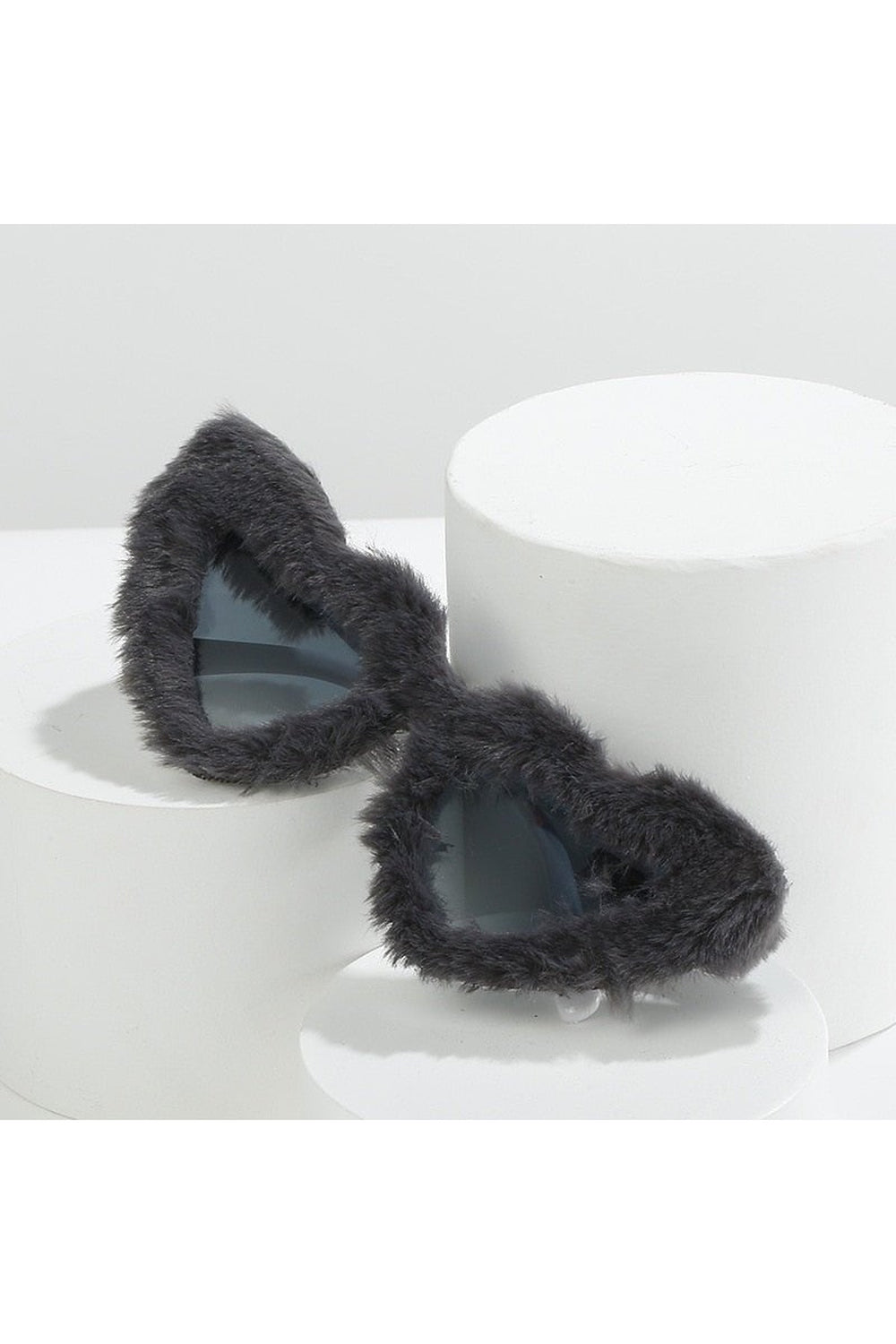 Lunettes de soleil en peluche en forme de cœur