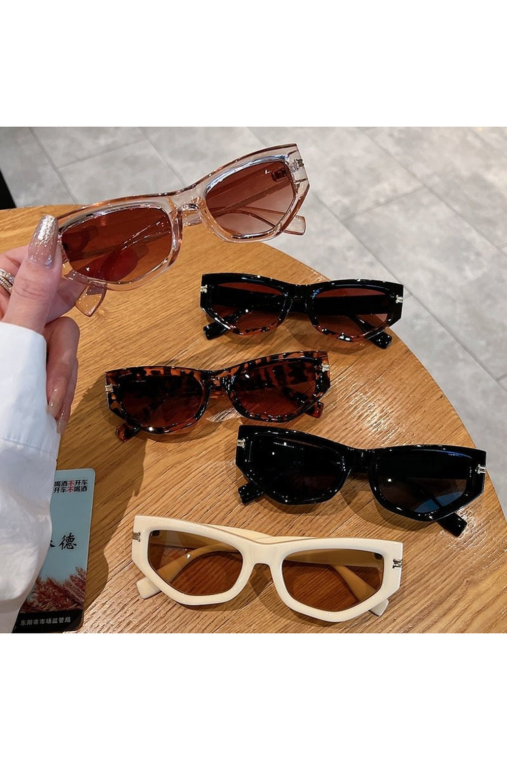Lunettes de soleil œil de chat à dégradé irrégulier
