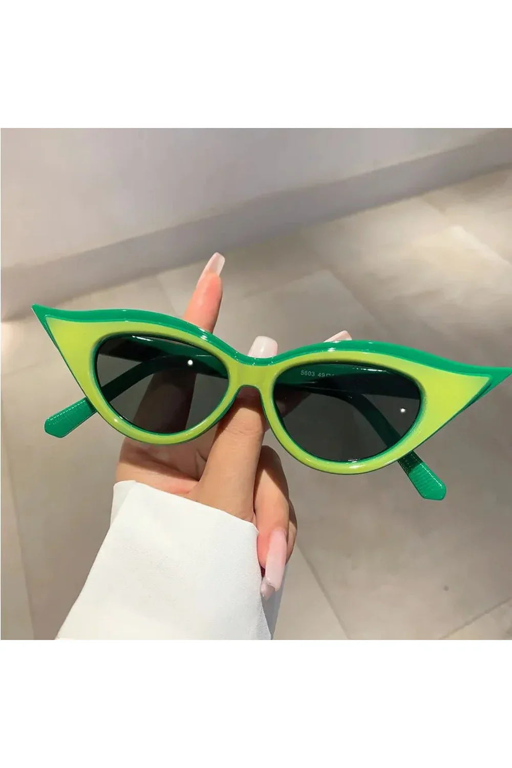 Lunettes de soleil rétro œil de chat tendance