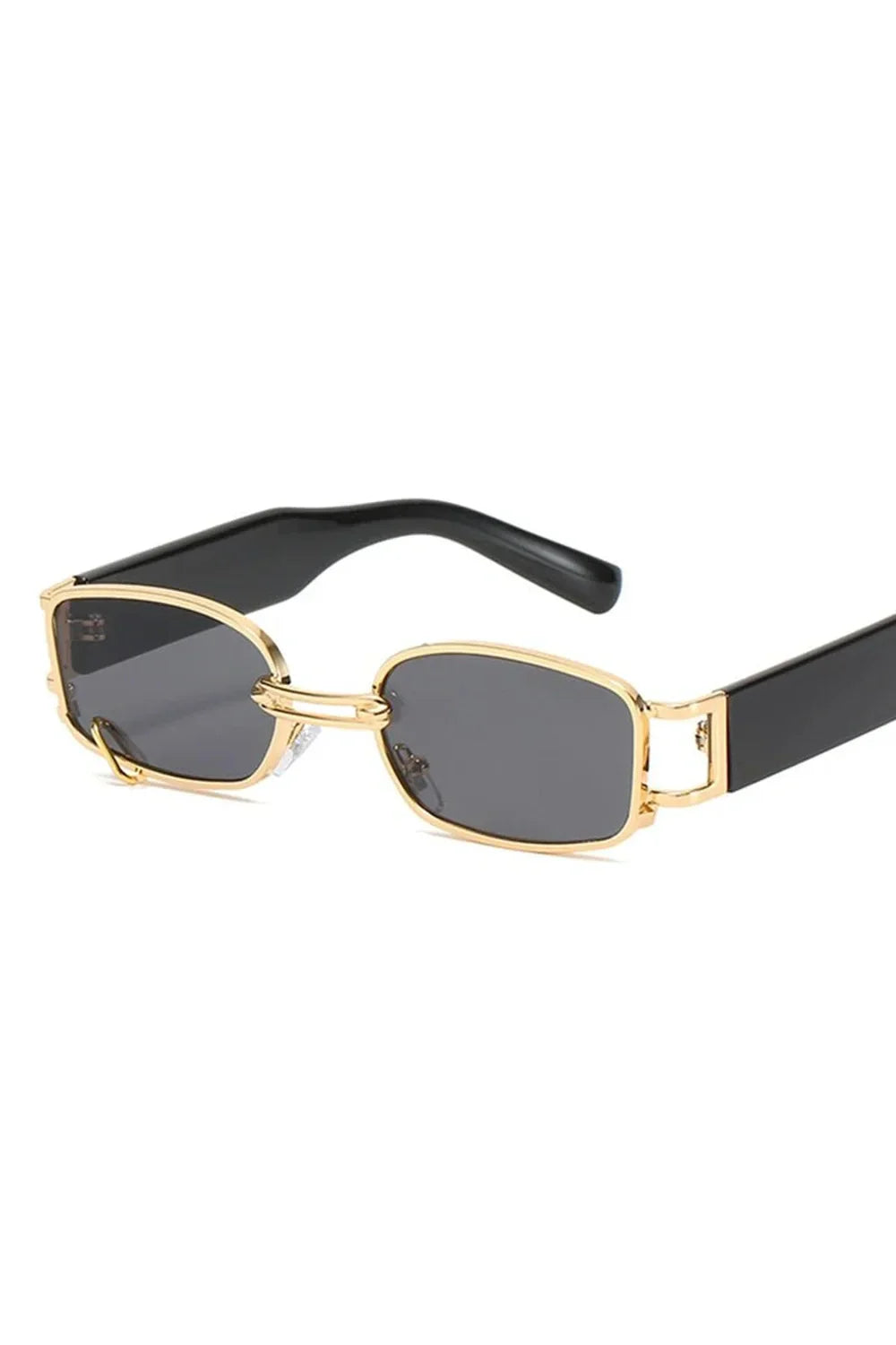 Petites lunettes de soleil carrées