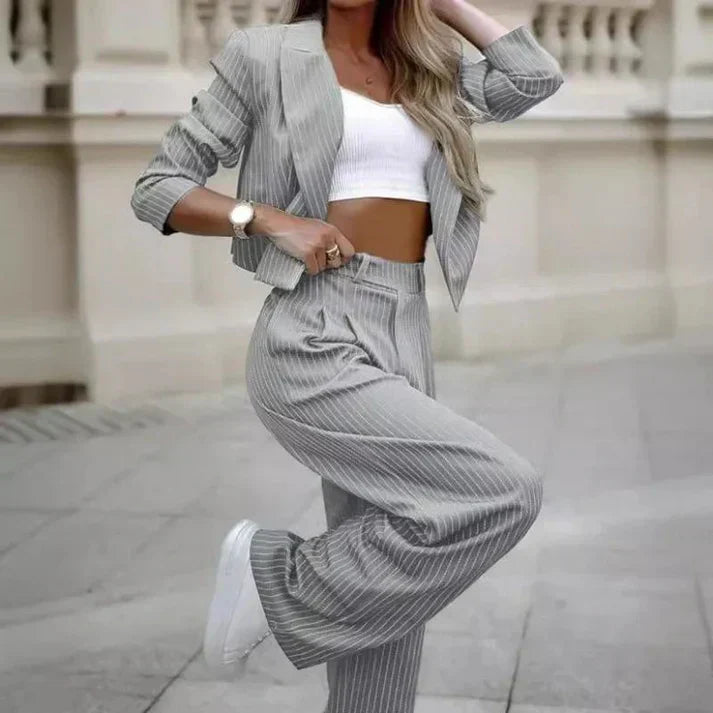 Nina - Ensemble De Tailleur Rayé À Revers