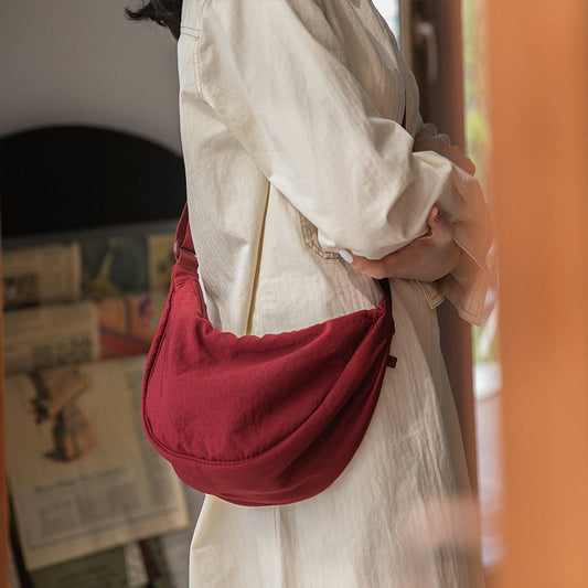 Yola | Sac en forme de demi-lune