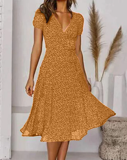Micaela Robe en mousseline de soie imprimée à manches courtes et col en V pour femme