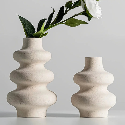 Flair Boho avec le vase en céramique spiral – Parfait pour une décoration moderne et rustique