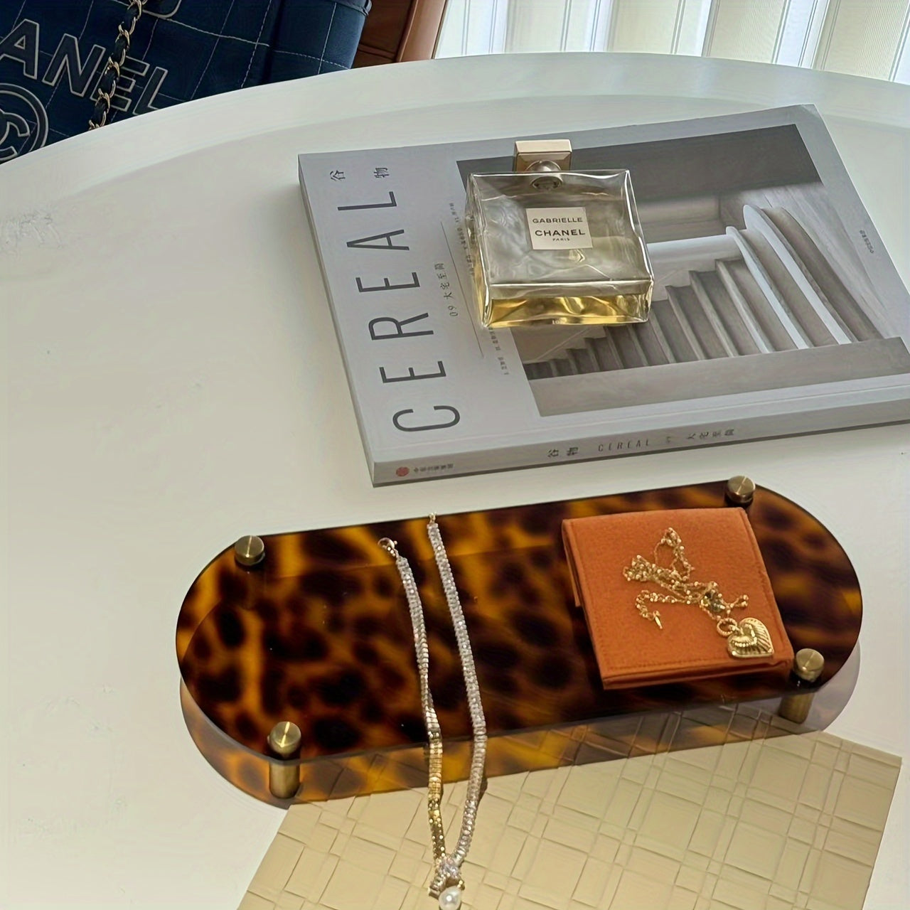 Boîte à bijoux élégante française – Organisateur vintage en acrylique pour accessoires