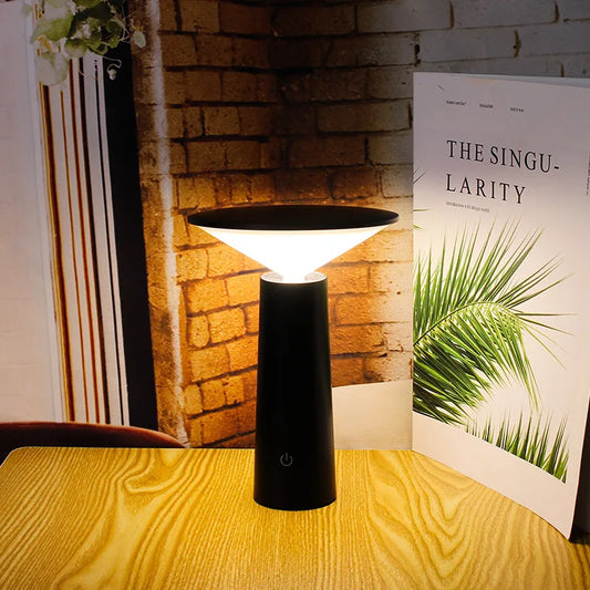 Lampe de table LED sans fil Emma – Rechargeable par USB avec télécommande, Modes d'éclairage réglables