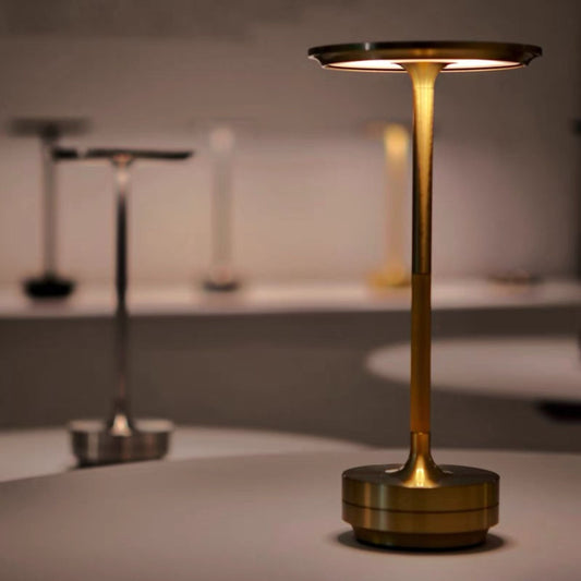 Lampe de table LED Fenna au style japonais – Rechargeable, Éclairage d'ambiance moderne