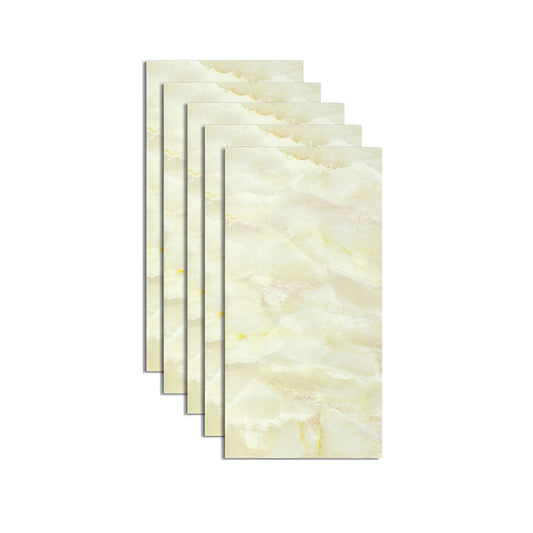 Panneaux Muraux GlossyLux – La solution DIY simple pour des murs luxueux