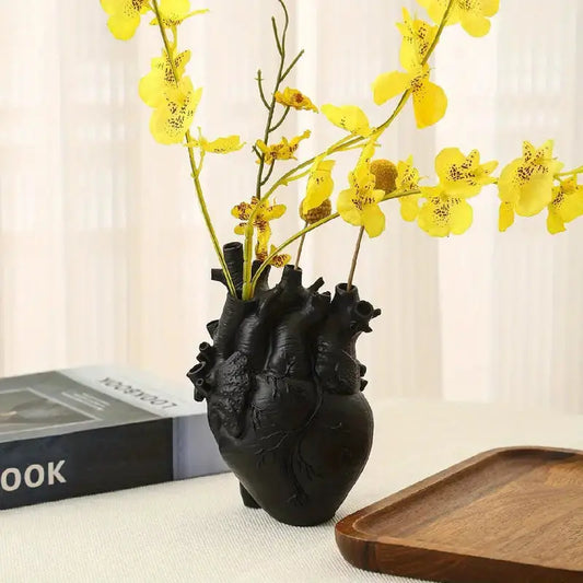 Vase décoratif en forme de cœur – Élégant récipient pour arrangements floraux