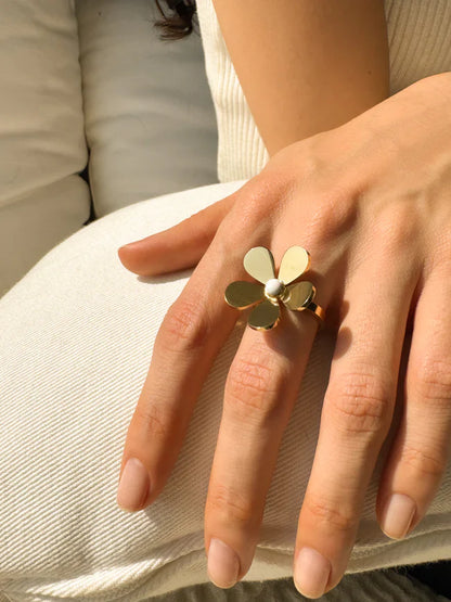 Bague Marguerite en Émail Doré Flora