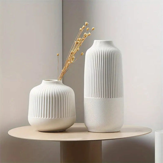 Ensemble de vases en plastique modernes et nervurés – Décoration élégante et minimaliste