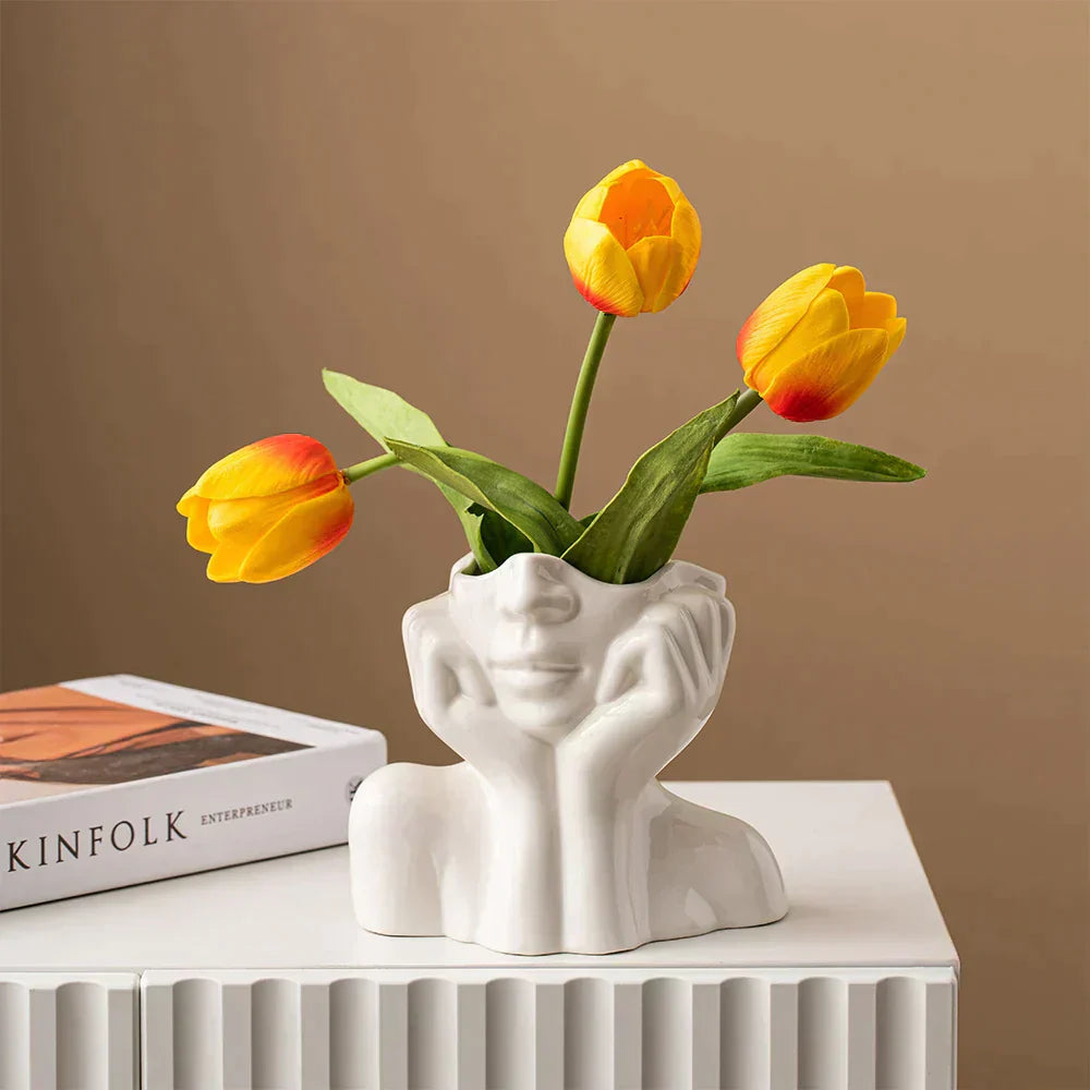 Vase crème unique et moderne