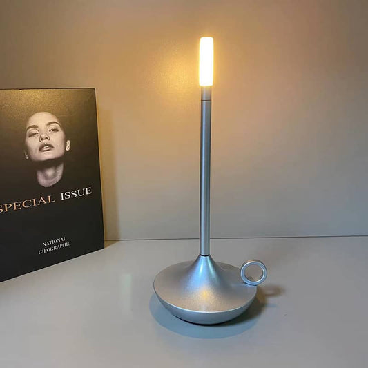 Lampe LED Nordic Candle de Sofia Lindholm – Éclairage d'ambiance minimaliste avec luminosité dimmable et longue durée de vie de la batterie