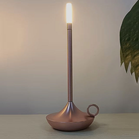 Lampe LED Nordic Candle de Sofia Lindholm – Éclairage d'ambiance minimaliste avec luminosité dimmable et longue durée de vie de la batterie