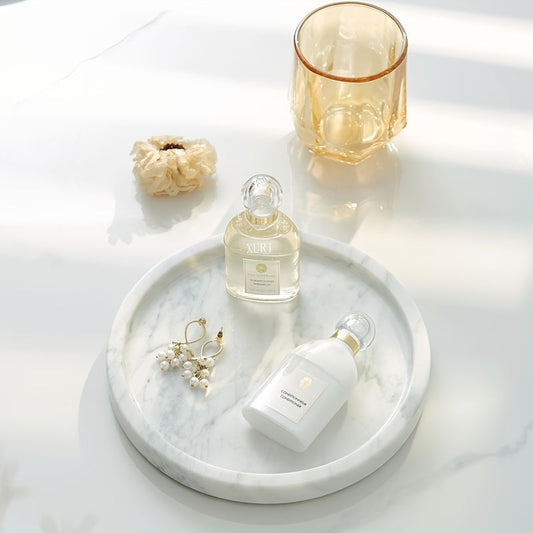 Plateau rond en marbre – Solution de décoration et de rangement luxueuse