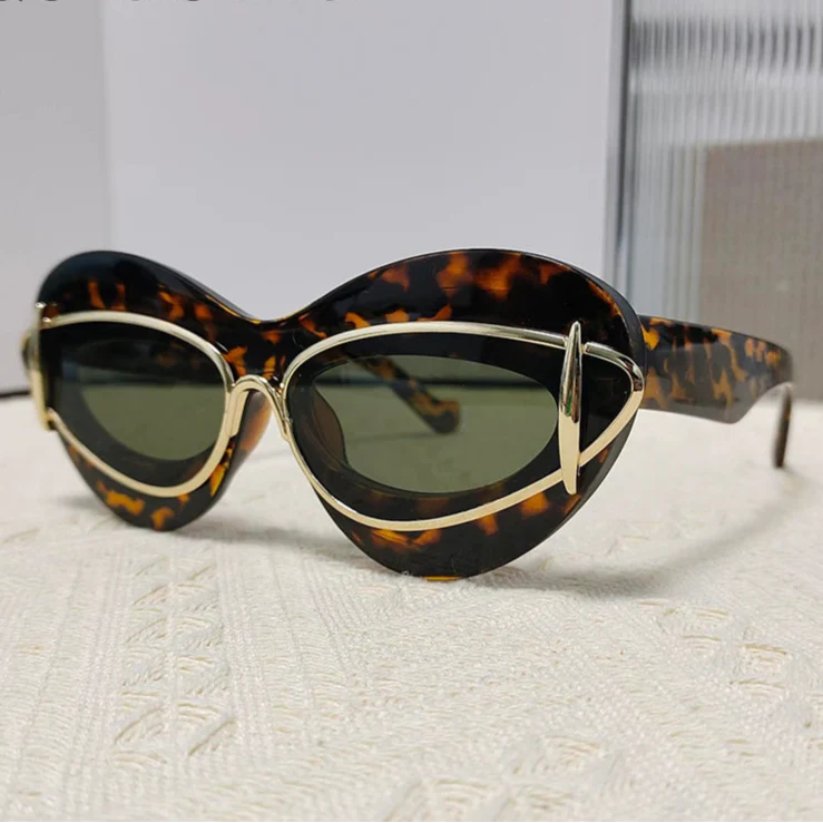 Lunettes de Soleil Double Monture Œil de Chat