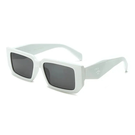 Lunettes de soleil à tendance Lena avec cadre carré épais et objectifs UV