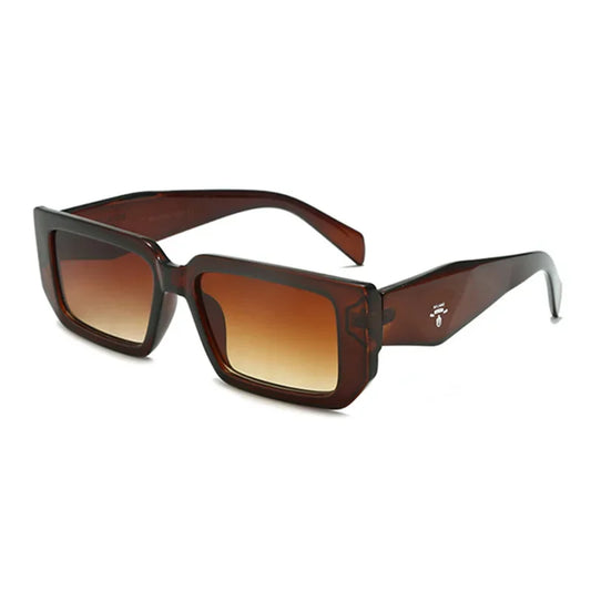 Lunettes de soleil à tendance Lena avec cadre carré épais et objectifs UV