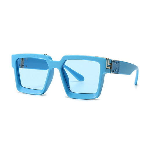 Lunettes de soleil carrées teintées aux normes modernes