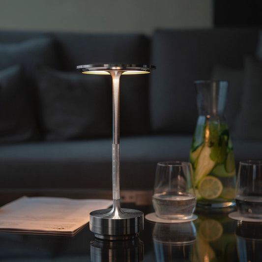 Lampe Élégance Polyvalente – Luminaire Dimmable, Rechargeable et Sans Fil pour Chaque Pièce