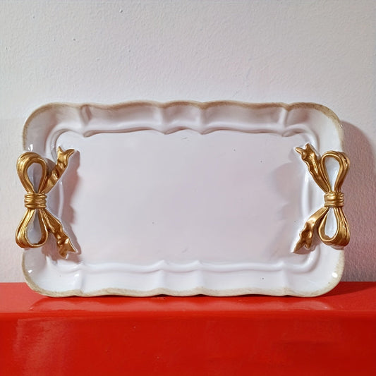 Assiette à Dessert Rectangulaire VintageServe avec Détail de Nœud pour une Décoration de Table Élégante