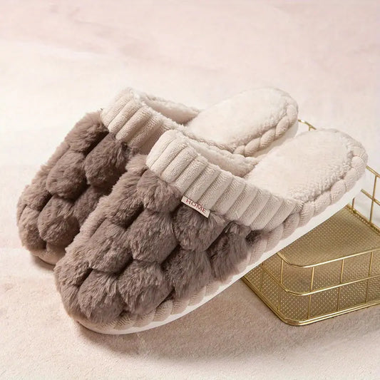 Pantoufles Fluffy Chic Peluria™