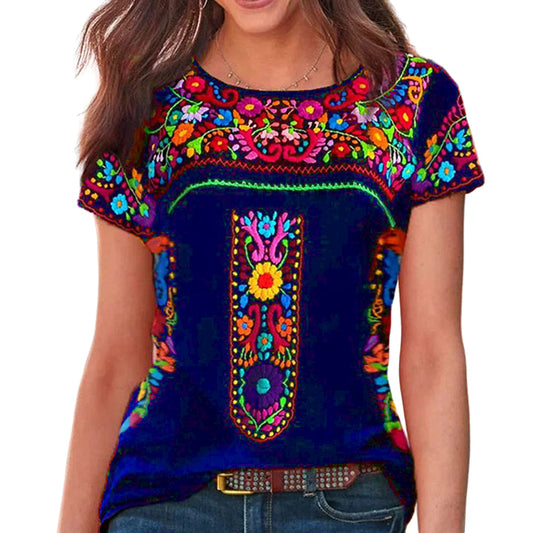 T-shirt bohème avec broderie colorée et motif floral