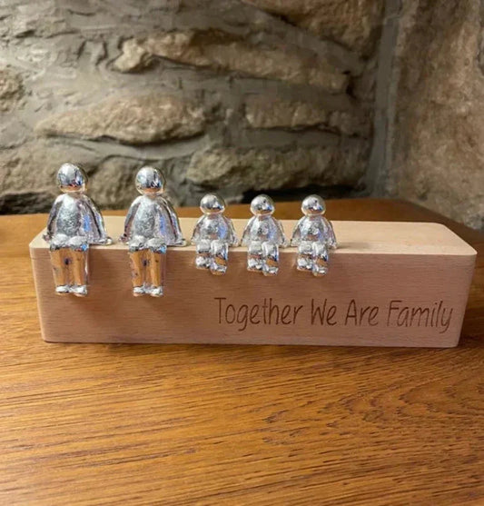 Sculpture de la Famille Éternelle | Symbolique de l'Amour et de l'Attachement