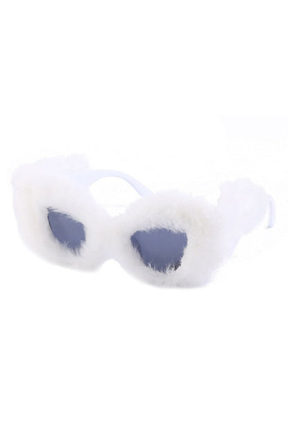 Lunettes de soleil œil de chat en velours preppy