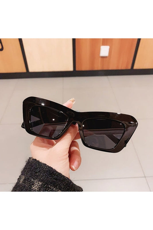 Lunettes de soleil rétro style œil de chat