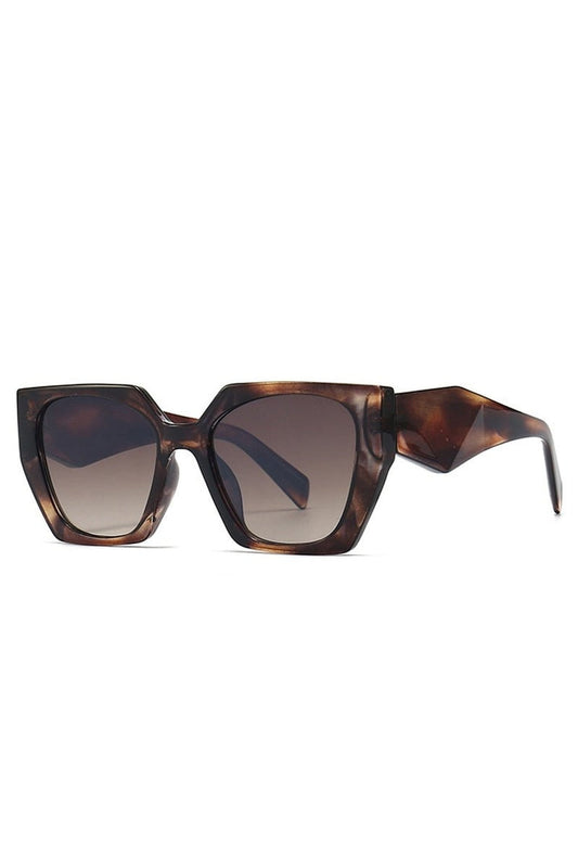 Lunettes de soleil œil de chat polygonales rétro