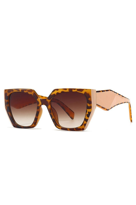 Lunettes de soleil œil de chat polygonales rétro
