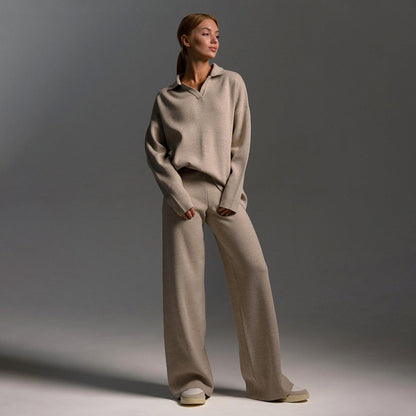 Tricot deux pièces pour femmes avec col polo et jambes larges - Confort intemporel pour le quotidien et les loisirs
