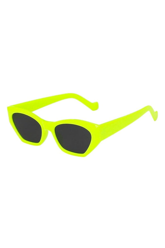Lunettes de soleil vintage irrégulières
